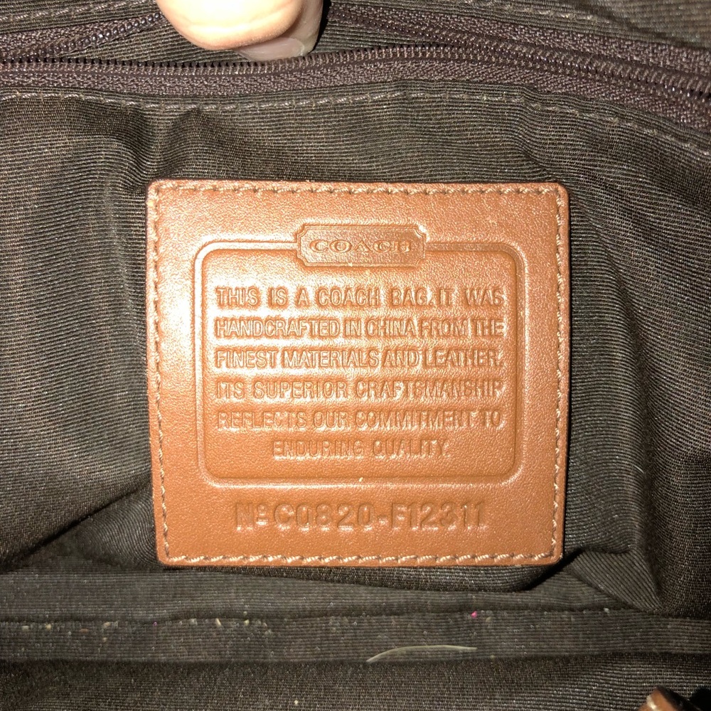 Authentic Coach purse - Picture 4 of 4
